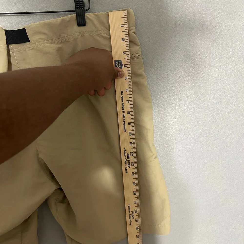 The North Face Mens Hiking Shorts Tan Khaki Belted‎ Cargo Pockets Size XL 37W